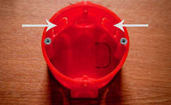 berem-podrozetnik-i-prodelyvaem-v-nem-otverstiya-dlya-provodov__vUToIf7BOytpMvUw.jpg berem-podrozetnik-i-prodelyvaem-v-nem-otverstiya-dlya-provodov__vUToIf7BOytpMvUw.jpg